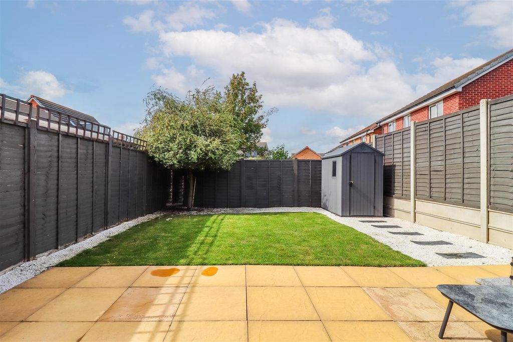 Property photo 3 of 30