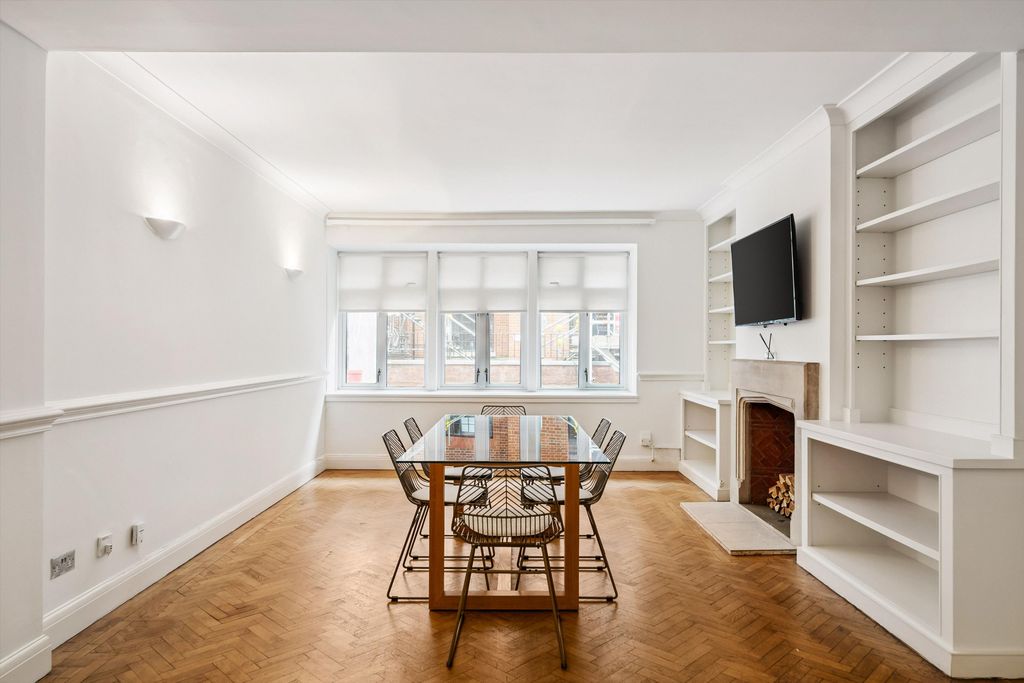 Property photo 1 of 12 Image