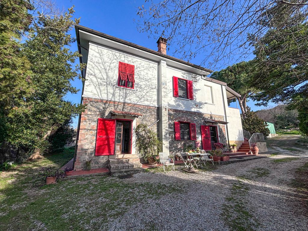 Property photo 1 of 27