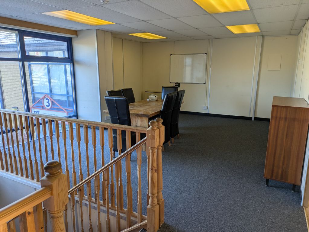 Property photo 2 of 7