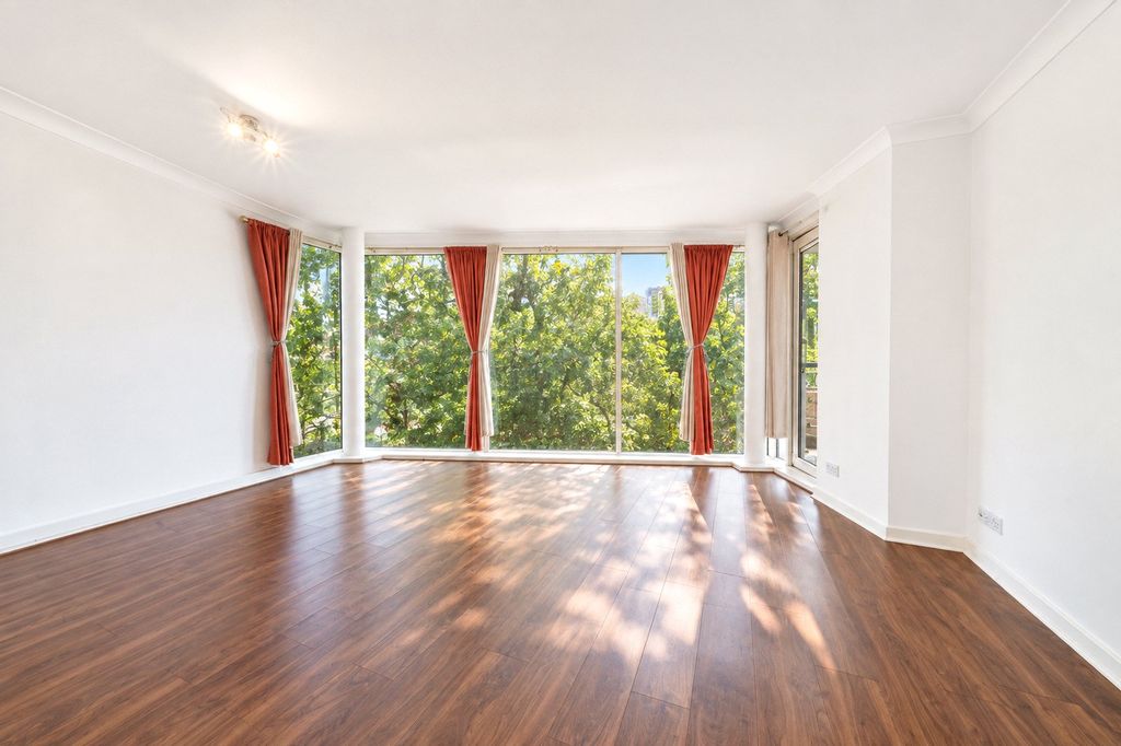 Property photo 3 of 13 Picture No. 03