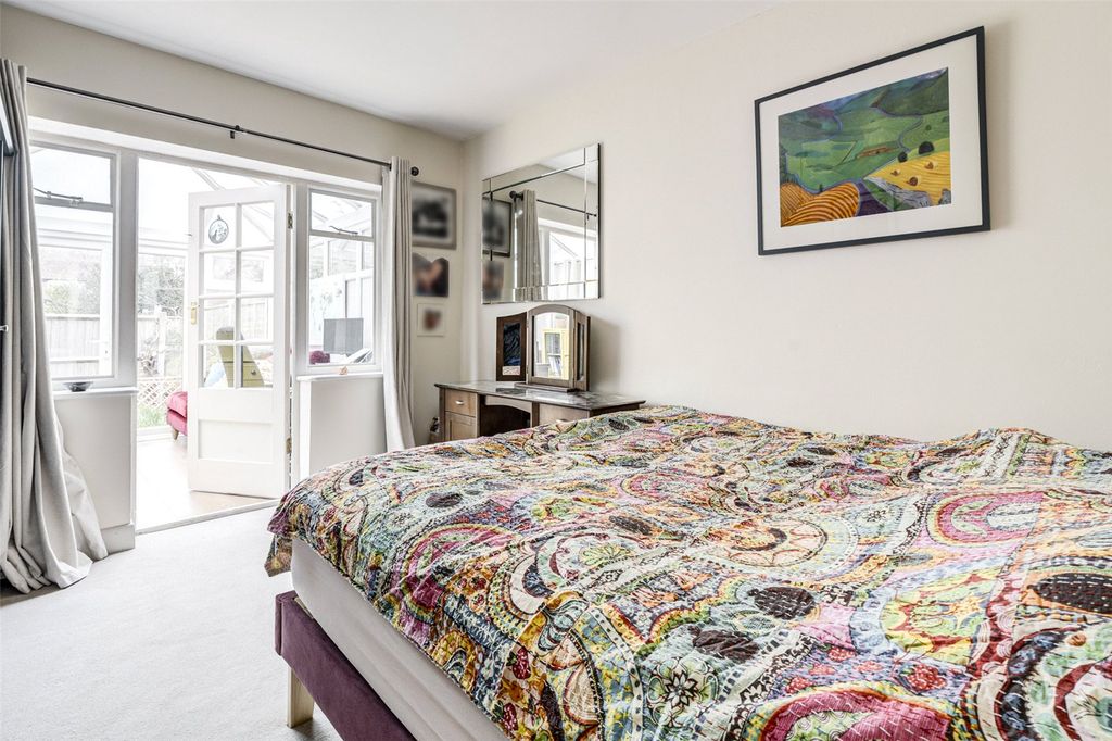 Property photo 3 of 19 Picture No. 09