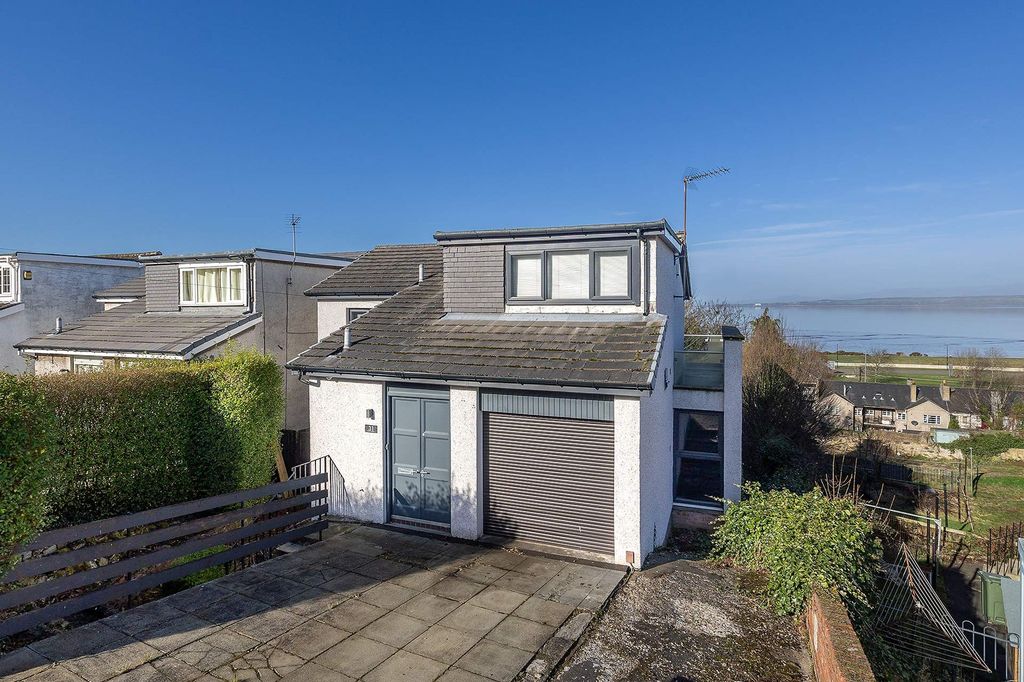 Property photo 1 of 21 Exterior