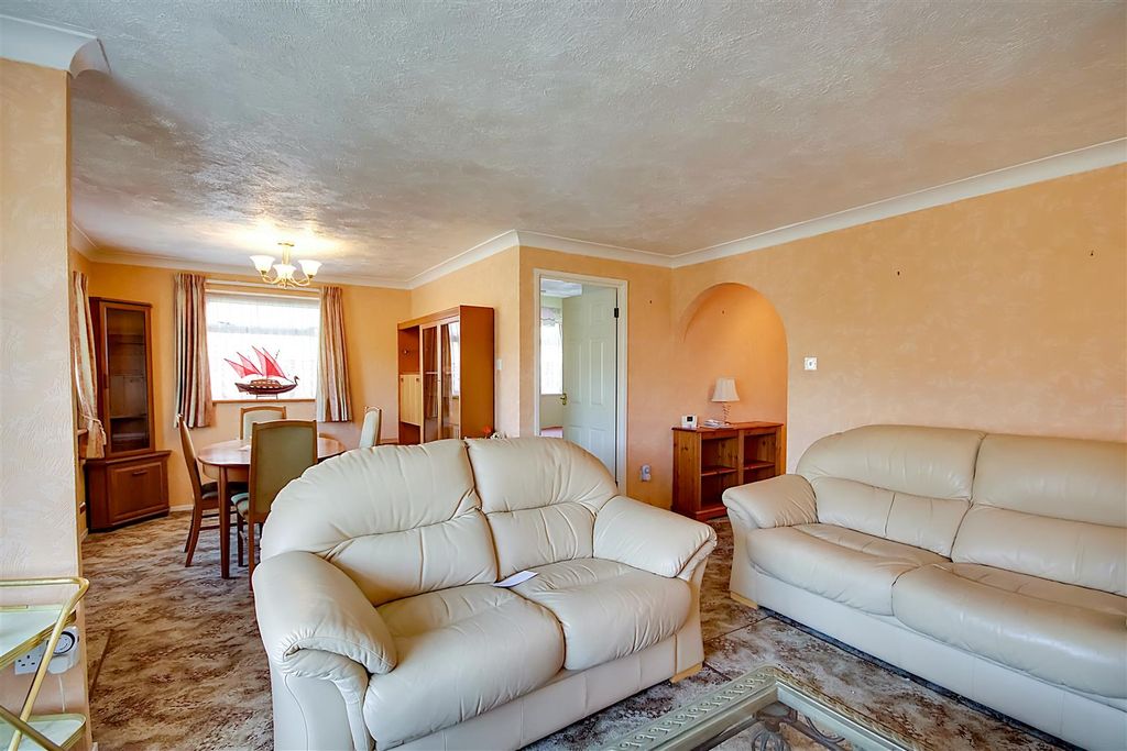 Property photo 3 of 14 Img_3806-Img_3808.Jpg