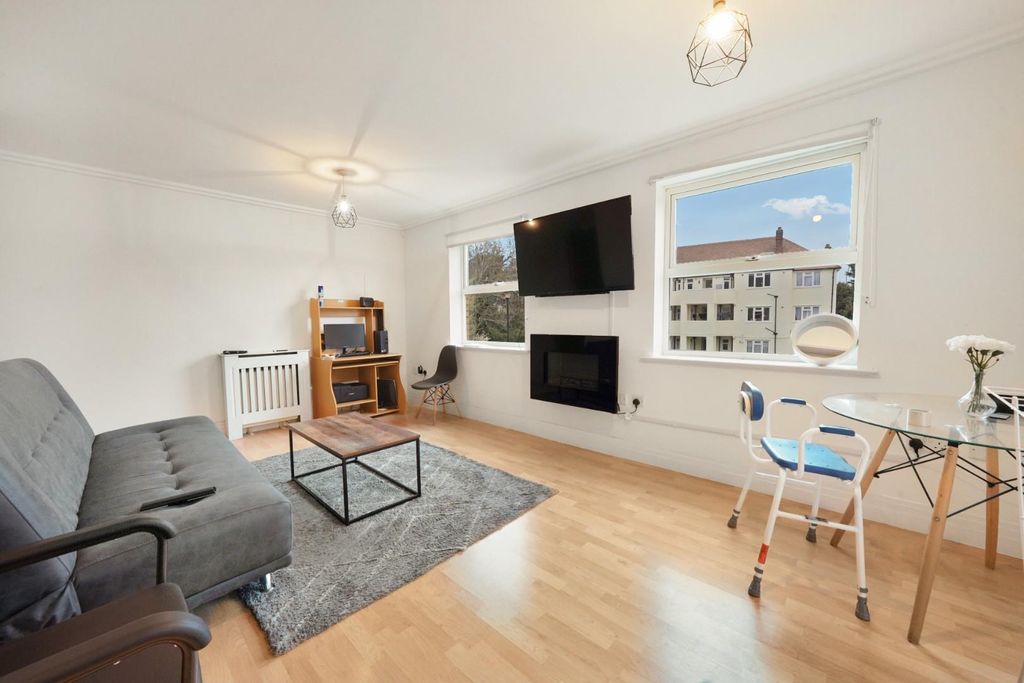 Property photo 1 of 15 1 (8).Jpg