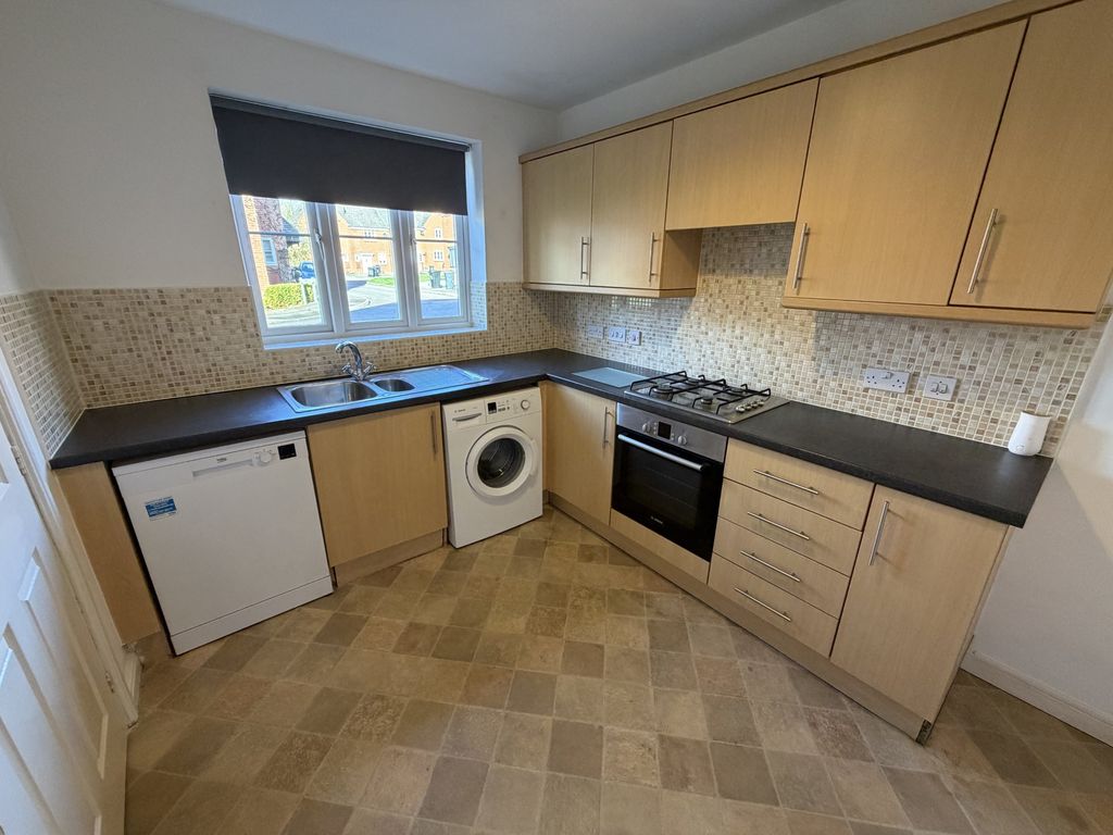 Property photo 2 of 9 Image