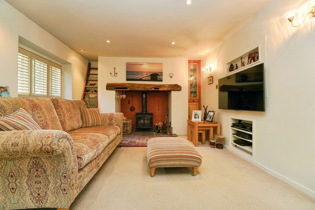 Additional image 19 of 3 bed cottage for saleHigh Street, Badsey, Worcestershire WR11