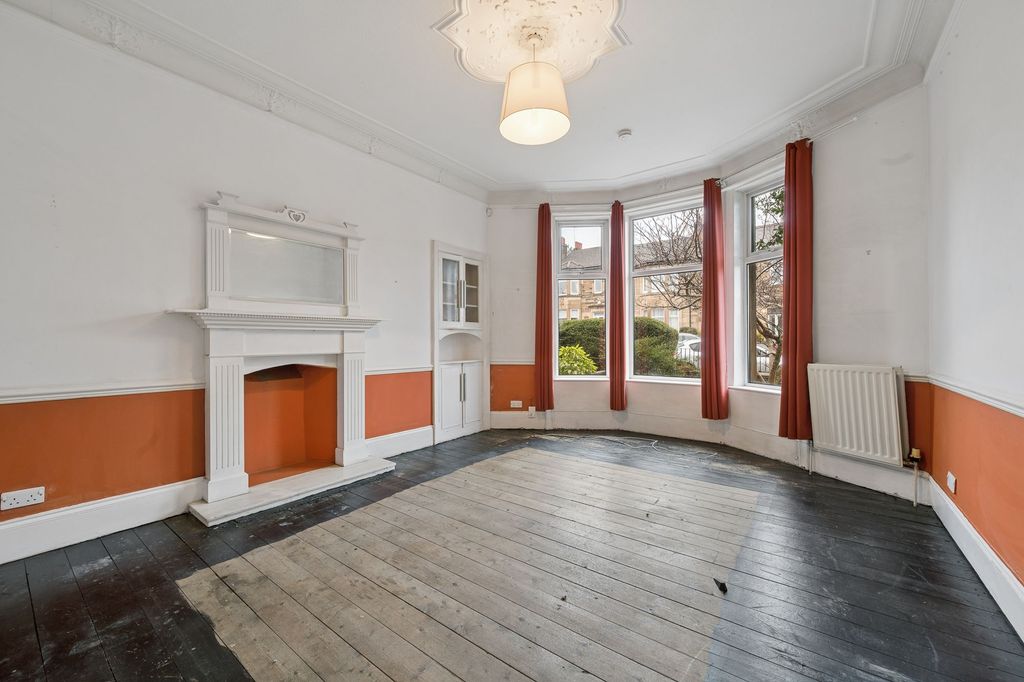 Property photo 2 of 30