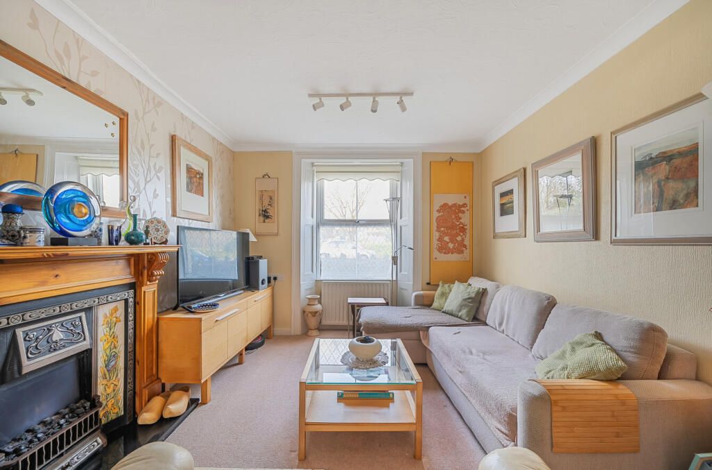 Property photo 2 of 24