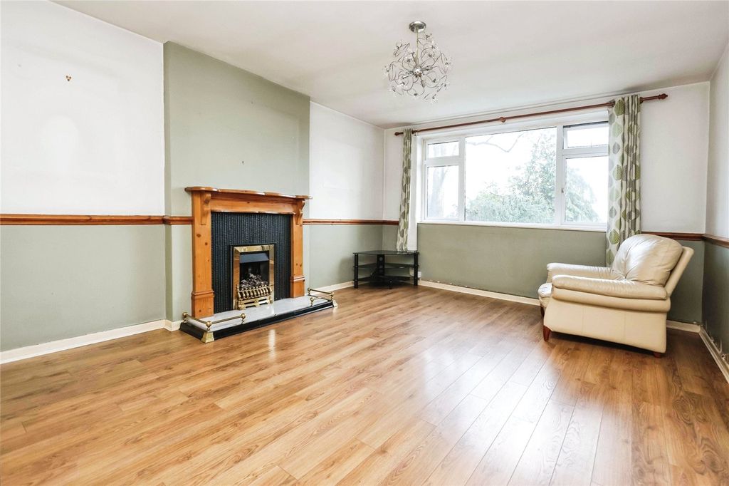Property photo 2 of 17 Photography
