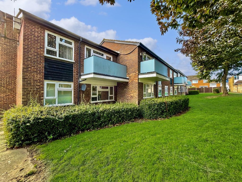 Property photo 2 of 12 4501112