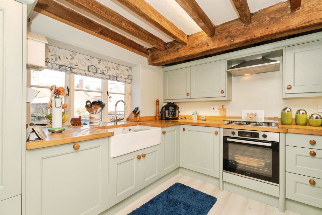 Property photo 3 of 20