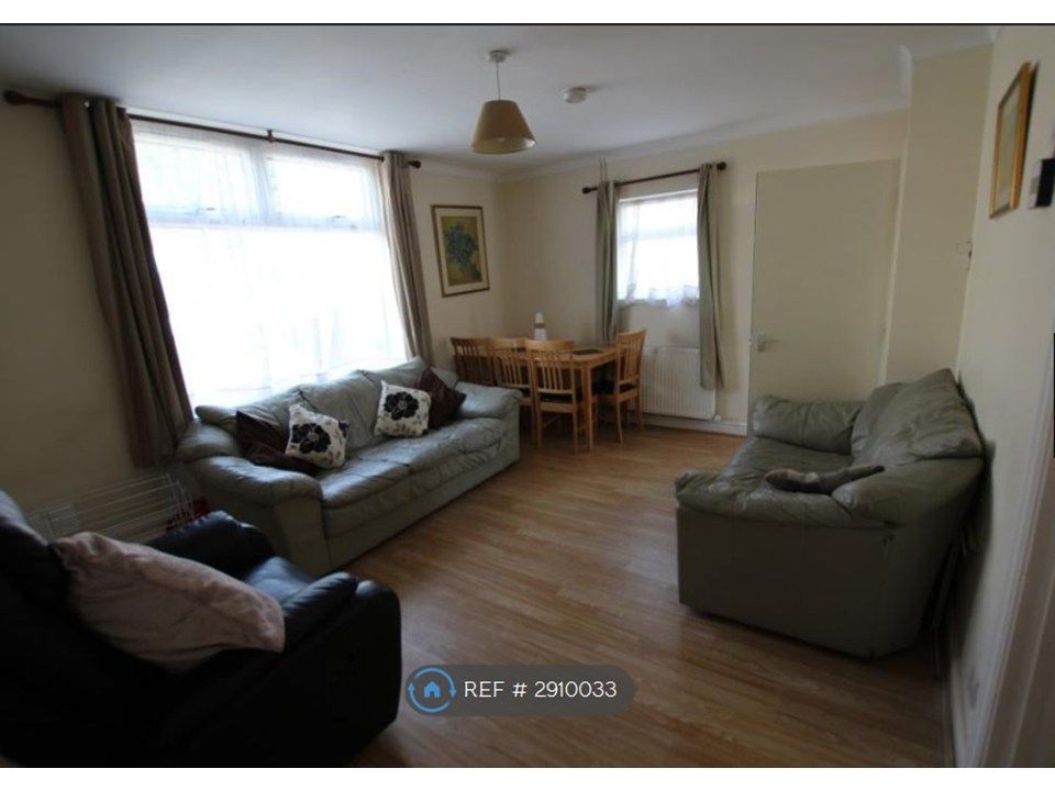 Property photo 3 of 12 Living Room Picture 2