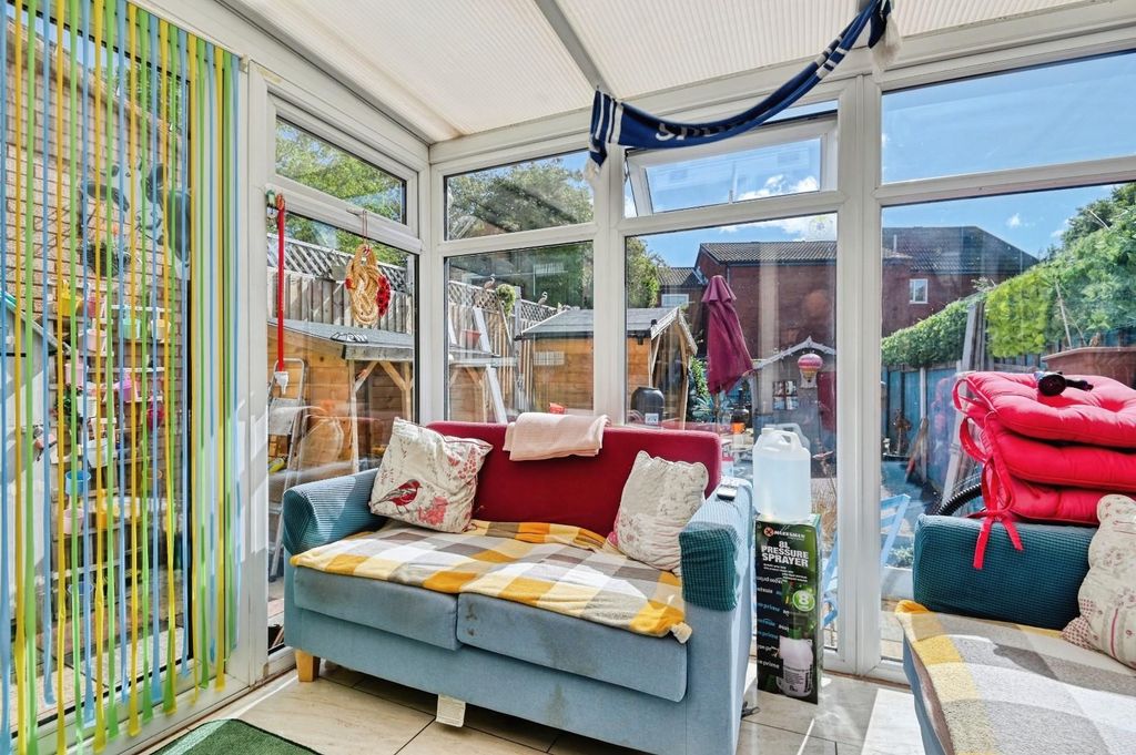 Property photo 2 of 21 5Cas1.Jpg