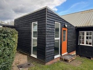 Property photo 1 of 4
