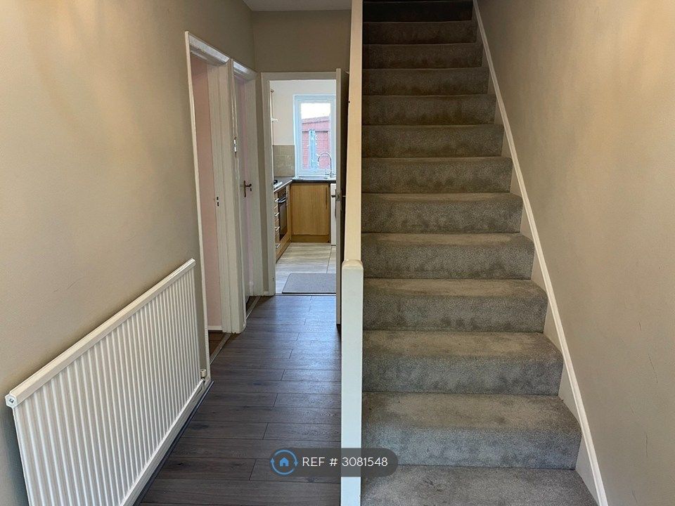 Property photo 2 of 13 Entrance Hallway