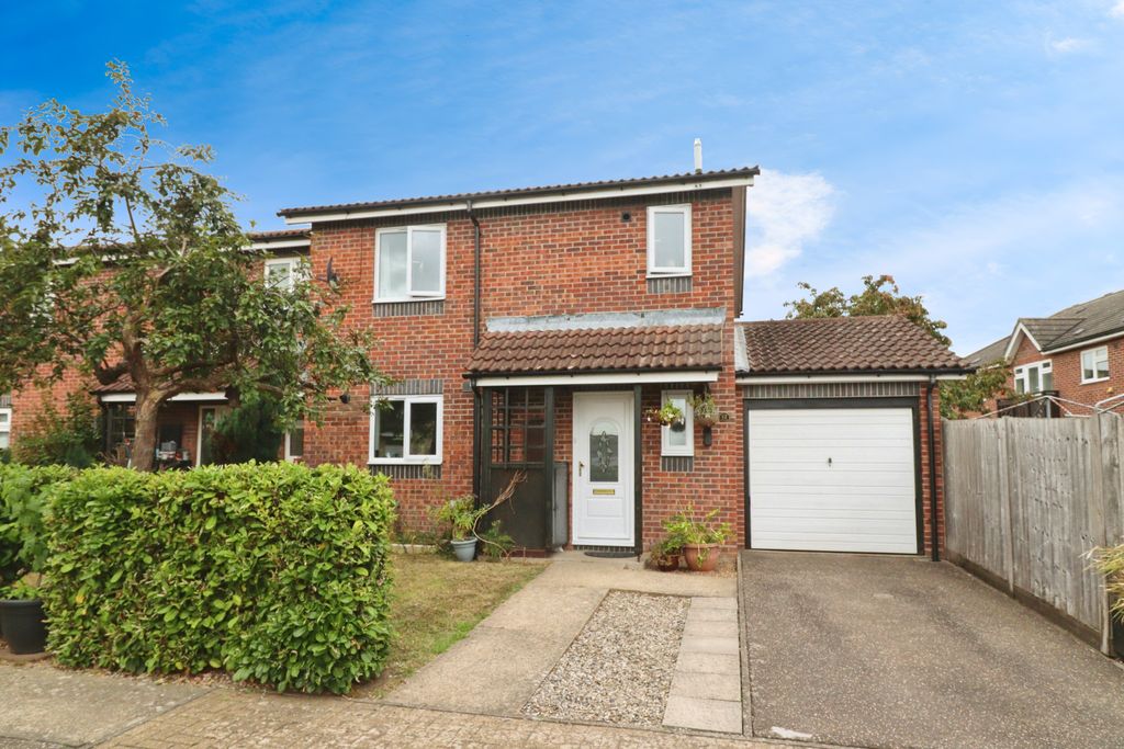 Property photo 1 of 11 Photo #1