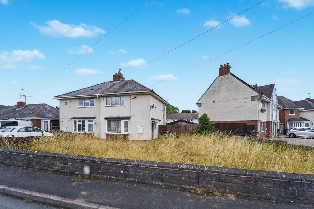 Property photo 1 of 12