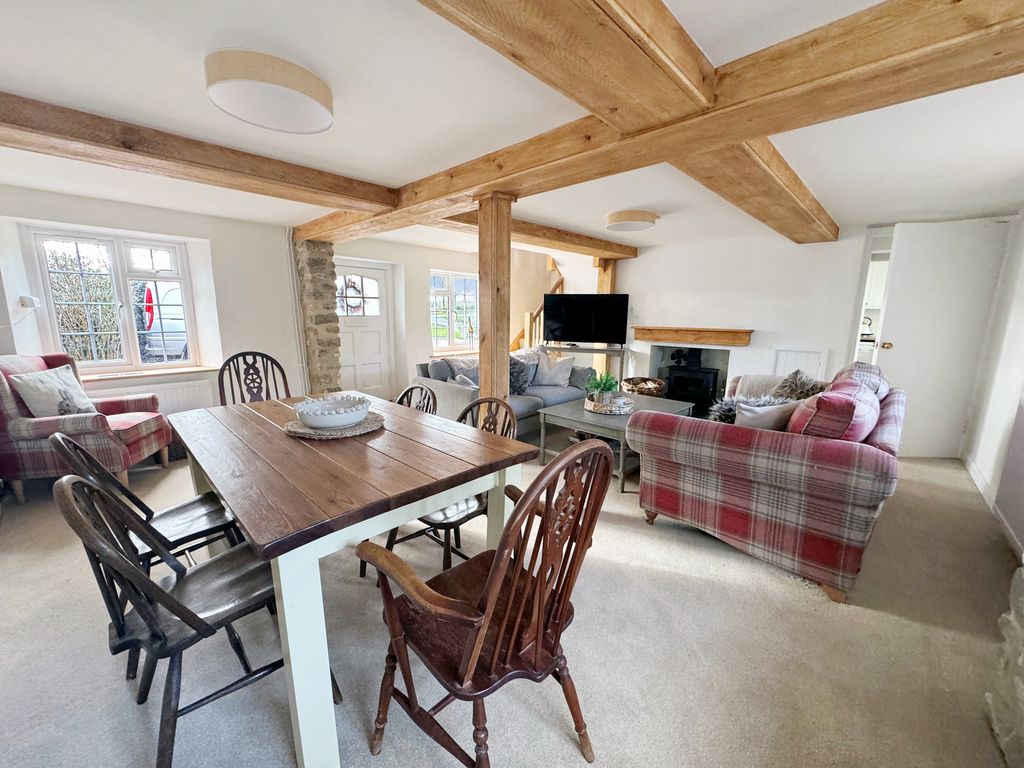 Property photo 2 of 10 2d