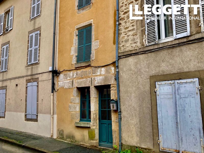 Property photo 2 of 10