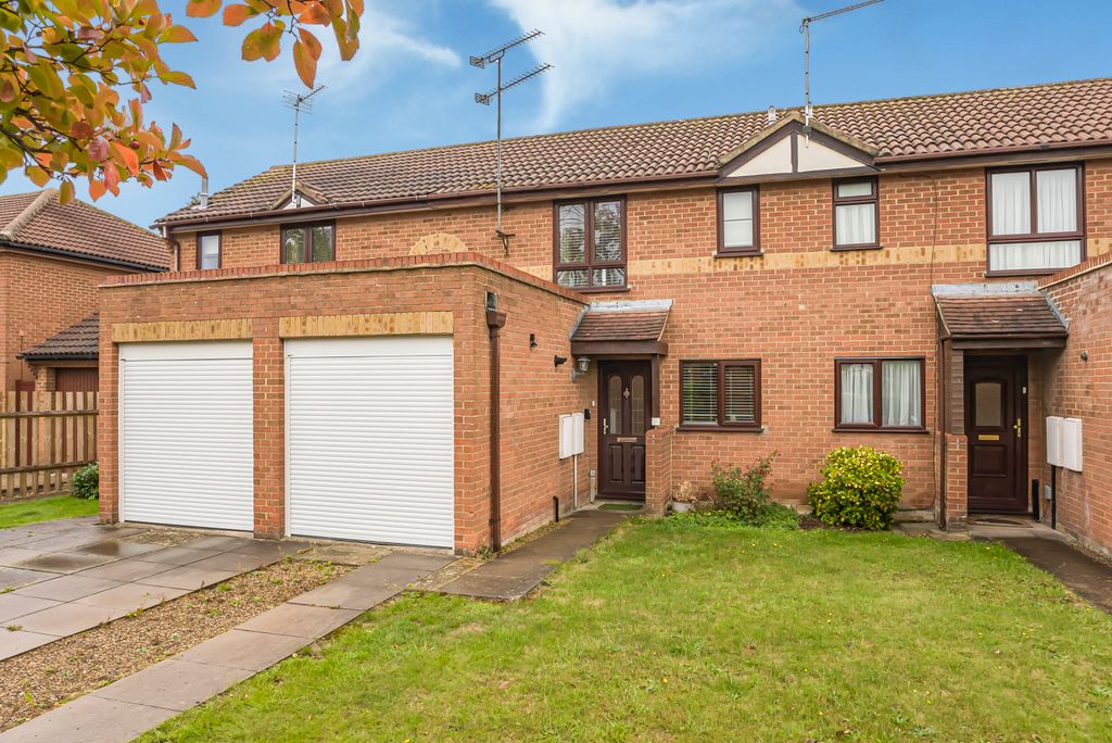 Property photo 1 of 11 1063229