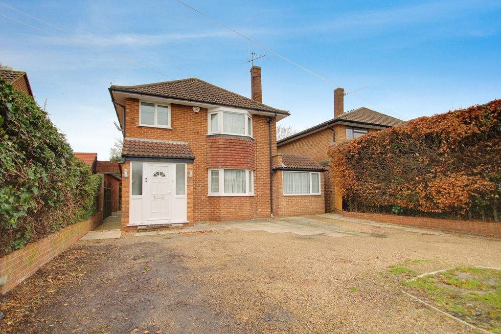 Property photo 1 of 24