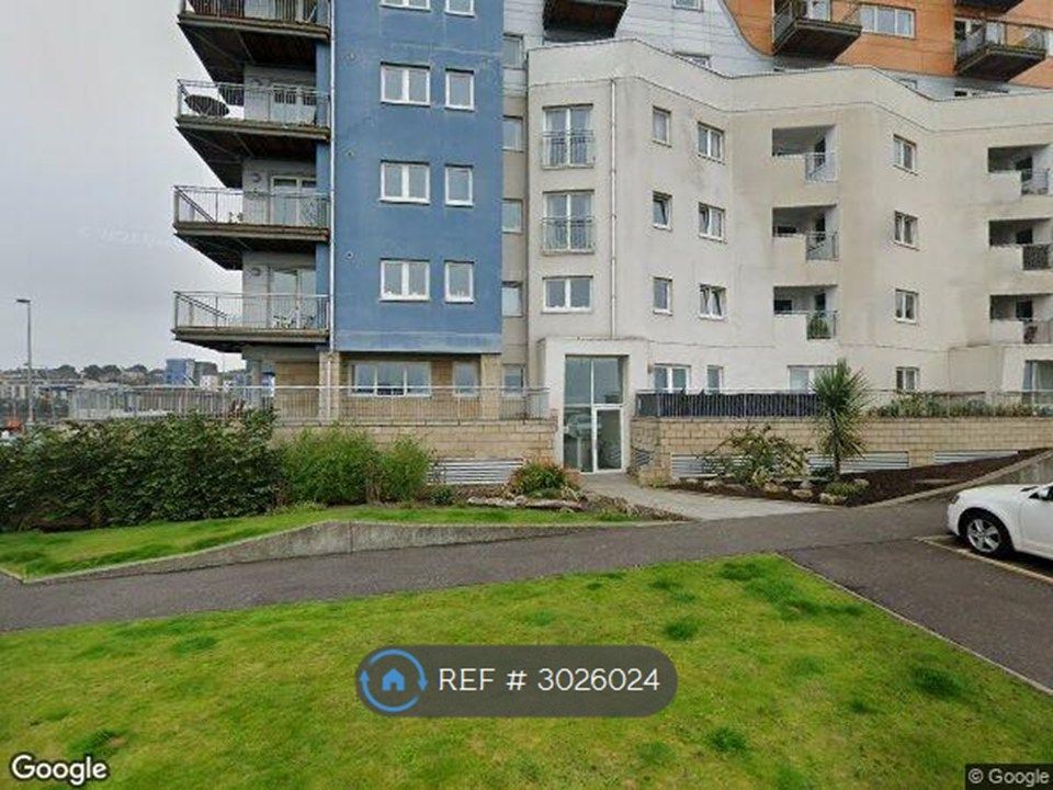 Property photo 1 of 18 Front 1 Heron Place