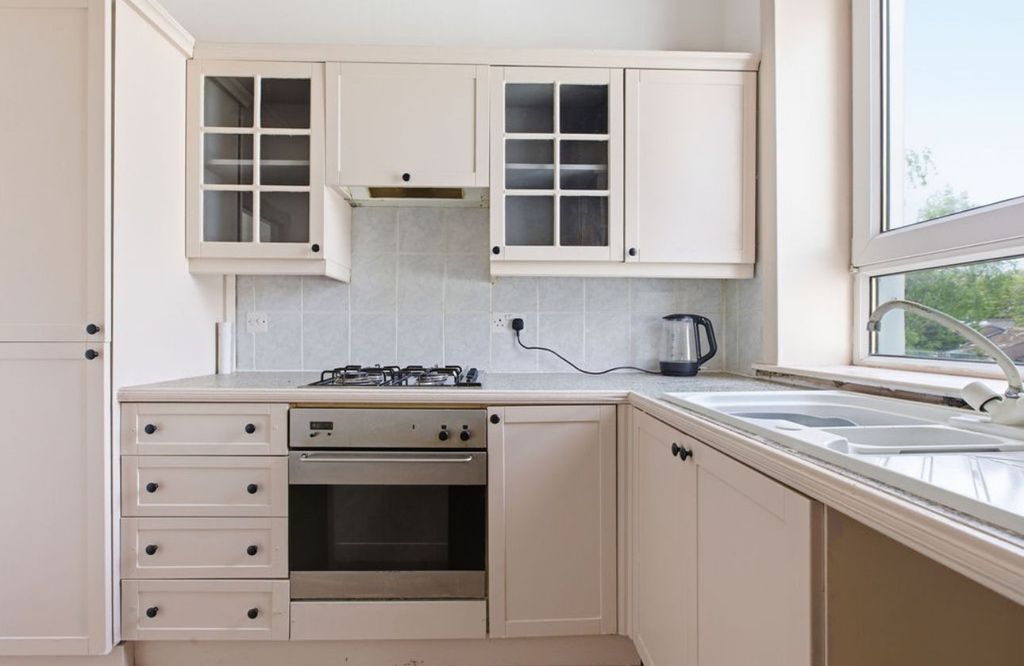 Additional image 4 of 2 bed flat for saleLime Road, Tamfourhill, Falkirk FK1
