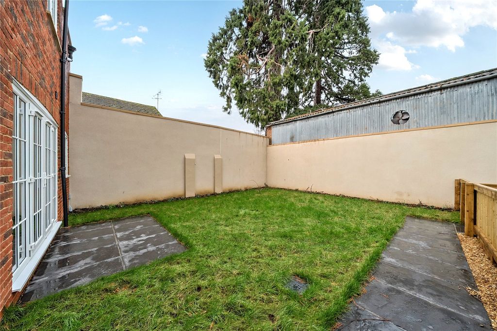 Property photo 2 of 18 Picture No. 05