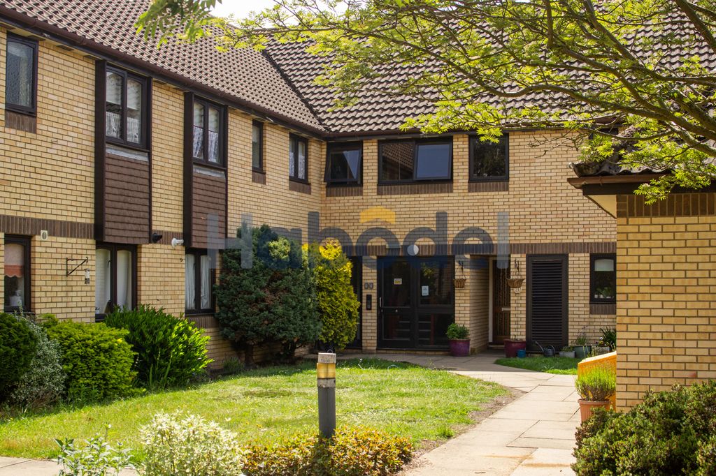 Property photo 1 of 7
