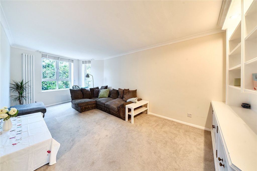 Property photo 3 of 19 Picture No. 43