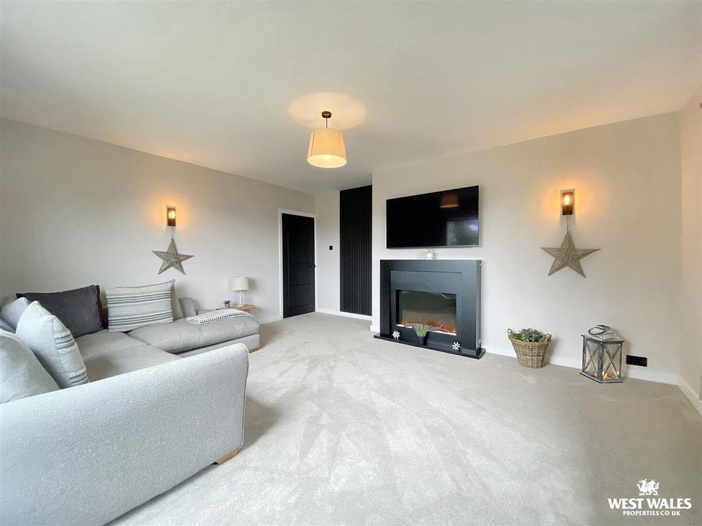 Property photo 2 of 25 Img_1671.Jpg