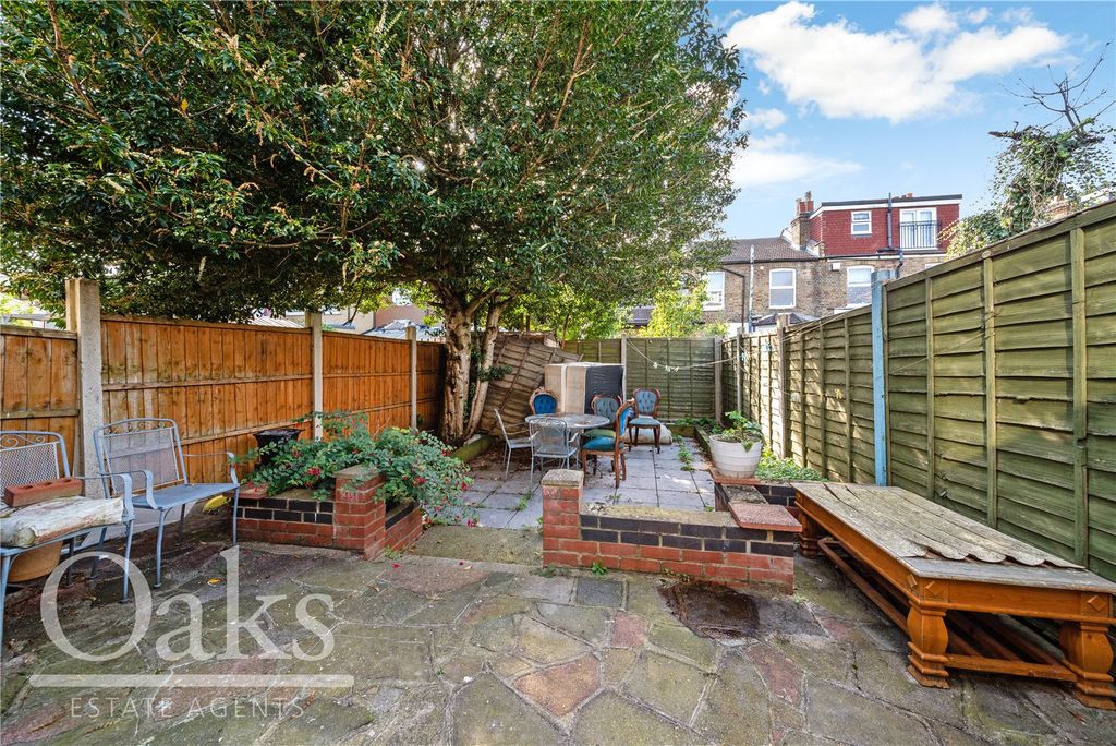 Property photo 3 of 10 Picture No. 09
