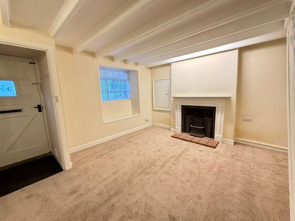 Property photo 1 of 8 7.Jpg