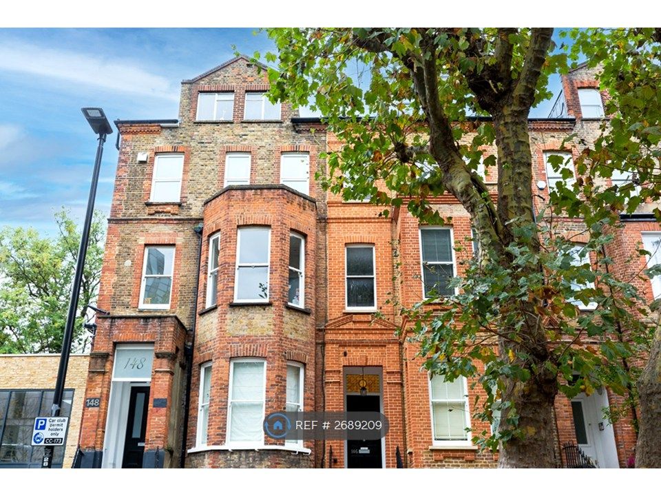 Property photo 2 of 17