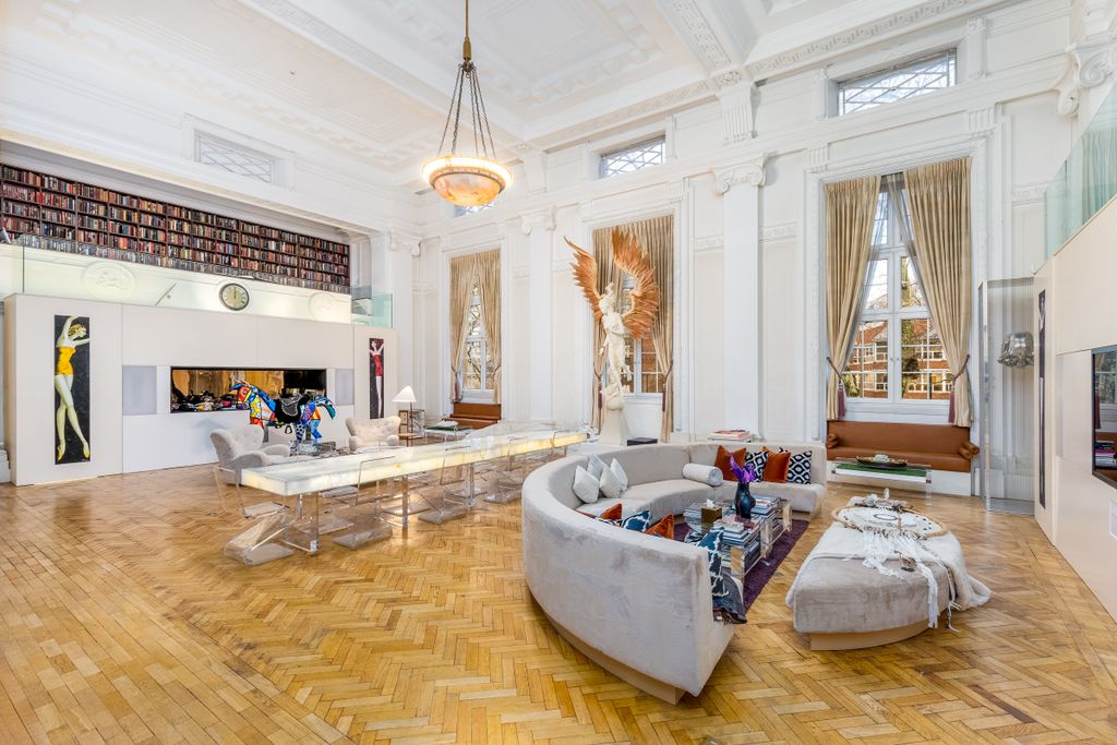 Property photo 2 of 15