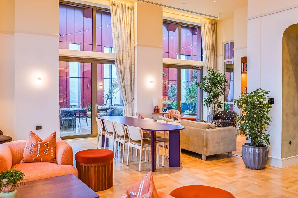 Property photo 1 of 55