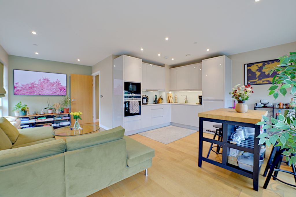 Property photo 2 of 11