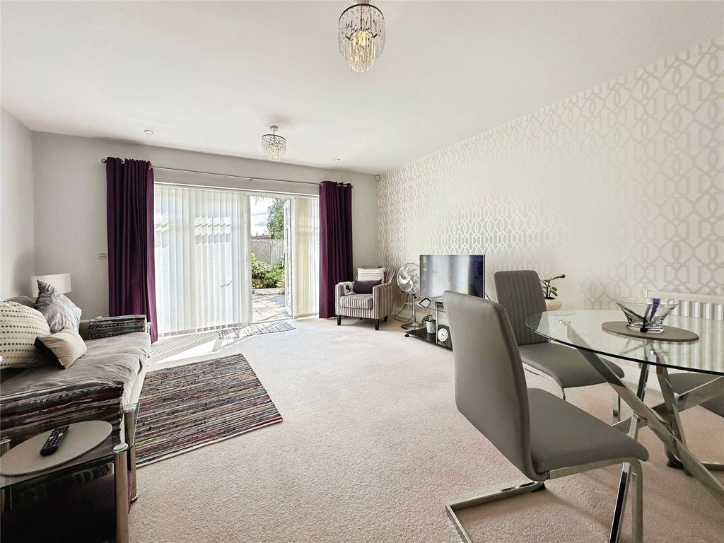 Property photo 3 of 15 Picture No. 03