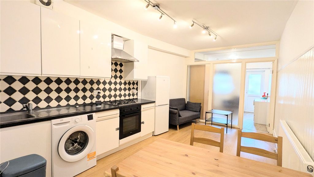 Property photo 1 of 7 Picture No. 22