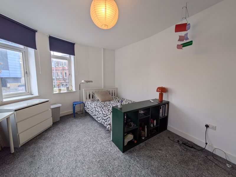 Property photo 3 of 8 Photo 19