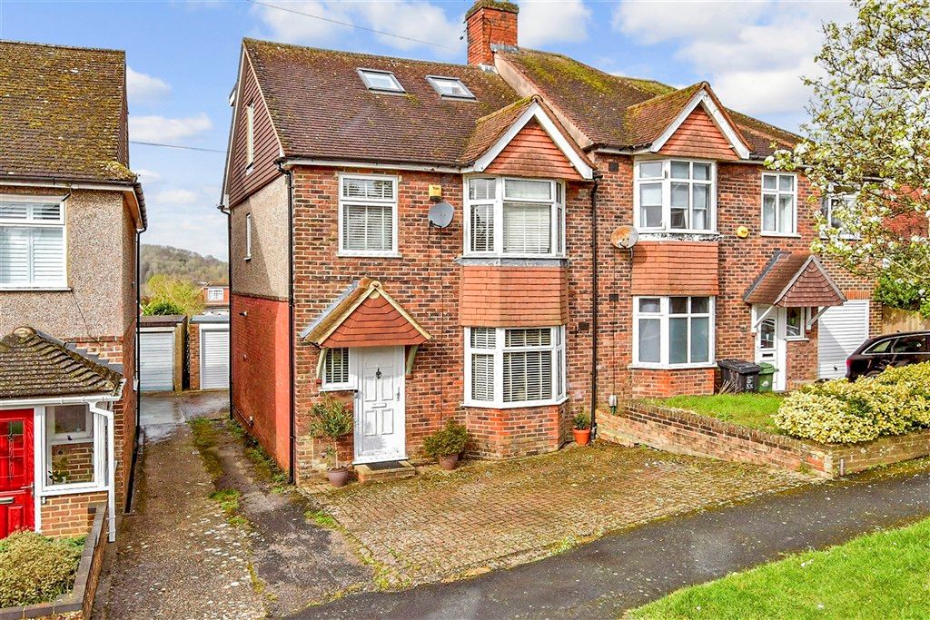 Property photo 1 of 18 External (Web)