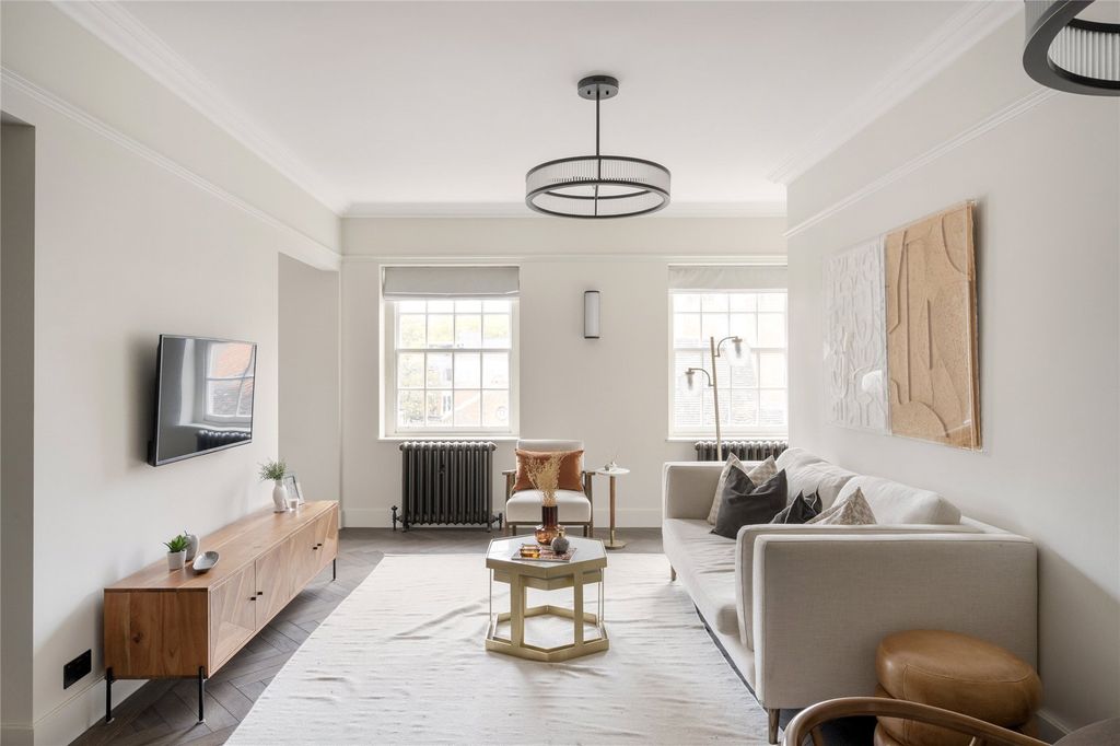 Property photo 1 of 16 Picture No. 03