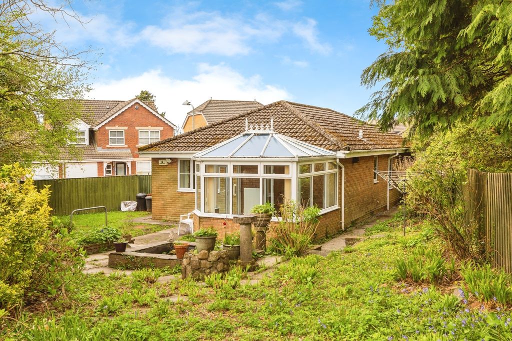 Property photo 1 of 18 Photo
