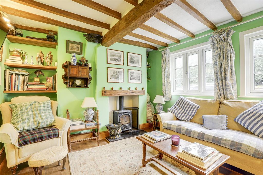 Property photo 2 of 12