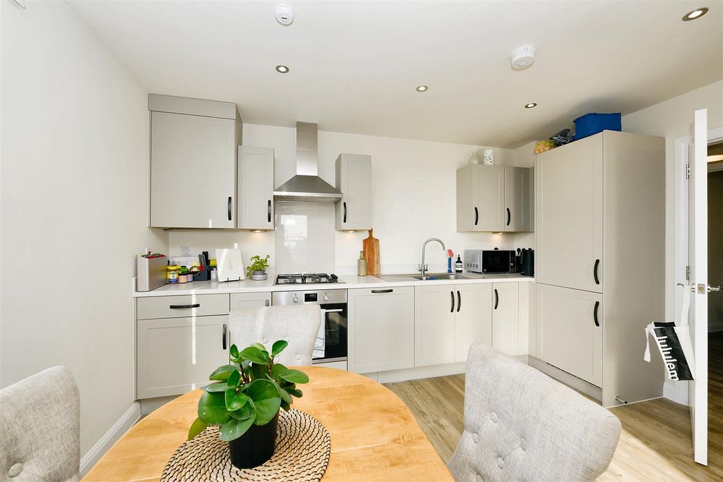 Property photo 3 of 12 _Stm1739.Jpg