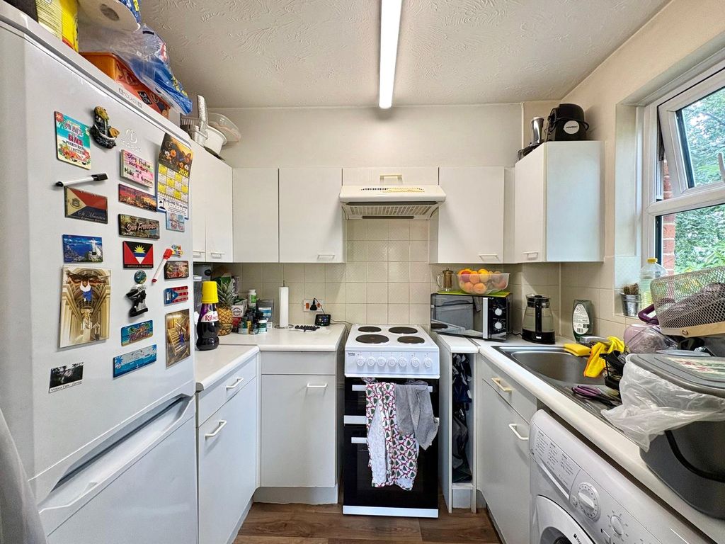 Property photo 2 of 7 Picture No. 05