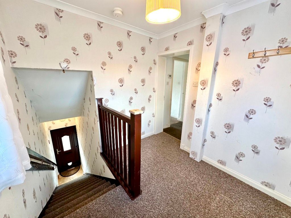 Property photo 2 of 12 Photo 2