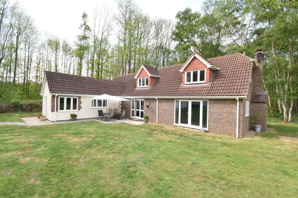 Property photo 1 of 25