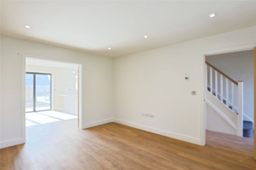 Property photo 3 of 17 Picture No. 03